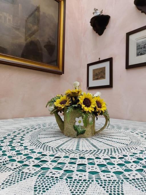 Napoli Residenza Castiglia Appartement Buitenkant foto
